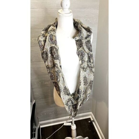 Infinity Scarf for Women Lightweight Fashion Scarves for Spring Fall Winter‎ - Picture 2 of 4